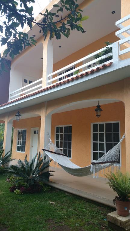 Posada Los Robles Tepoztlán Szoba fotó